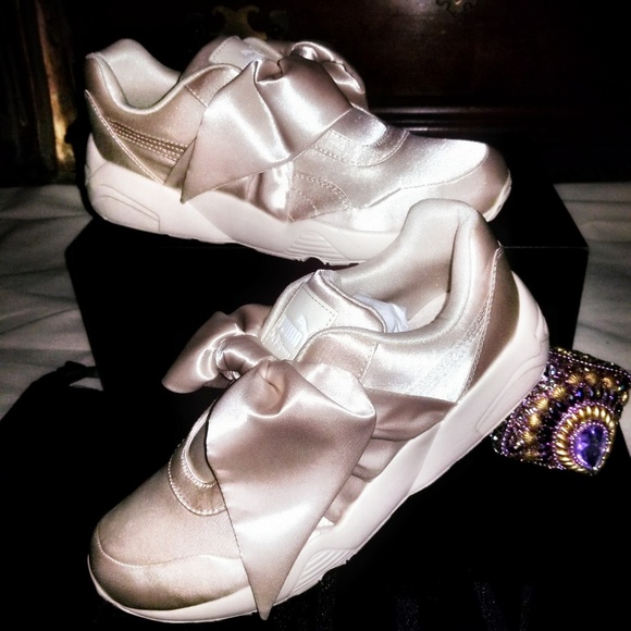 rihanna bow sneakers